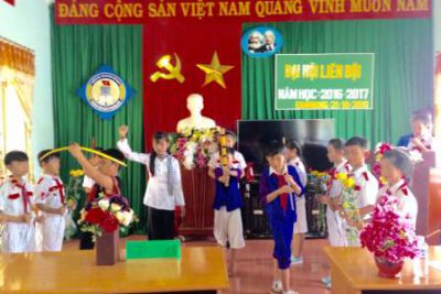 LIÊN ĐỘI TỔ CHỨC ĐẠI HỘI NĂM HỌC 2016-2017